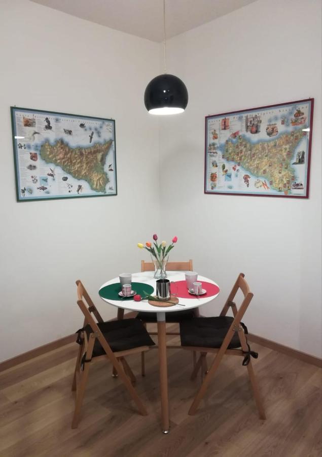 Casa Annuccia Ai Quattro Canti Di Citta Palermo Luaran gambar