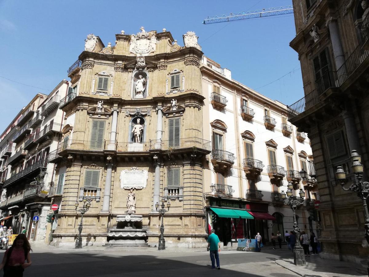 Casa Annuccia Ai Quattro Canti Di Citta Palermo Luaran gambar