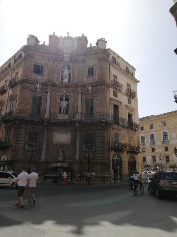 Casa Annuccia Ai Quattro Canti Di Citta Palermo Luaran gambar
